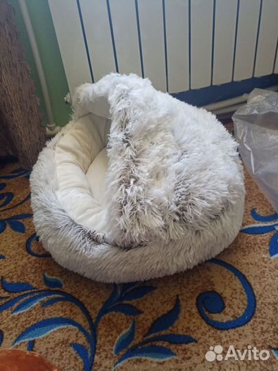 Лежанка для собак и кошек