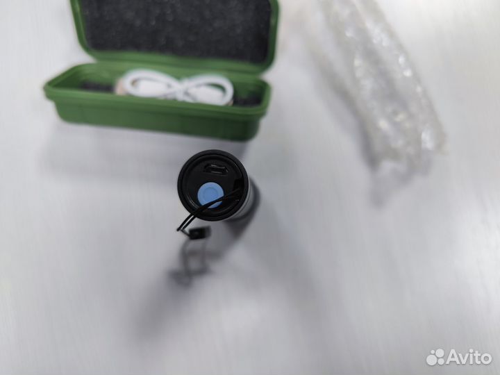 Фонарик светодиодный аккумуляторный, новый