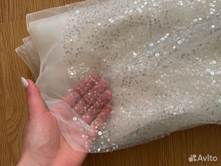 Сеточка с расшитой пайеткой, ткань