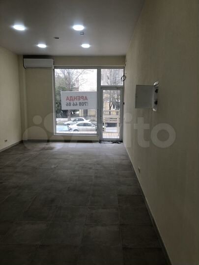 Торговая площадь, 52 м²