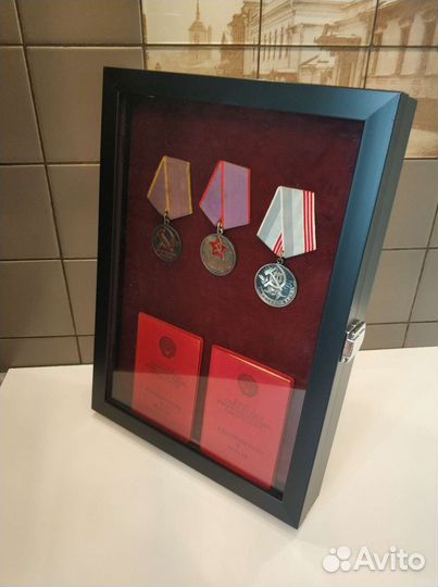Витрина, рамка, бокс для орденов, медалей, знаков
