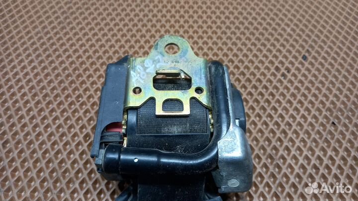 Ремень безопасности задний Audi A8 D2