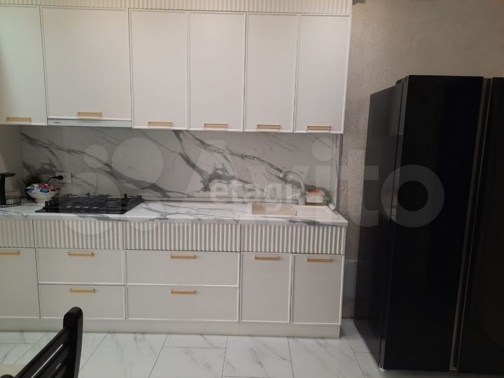 3-к. квартира, 123 м², 4/10 эт.