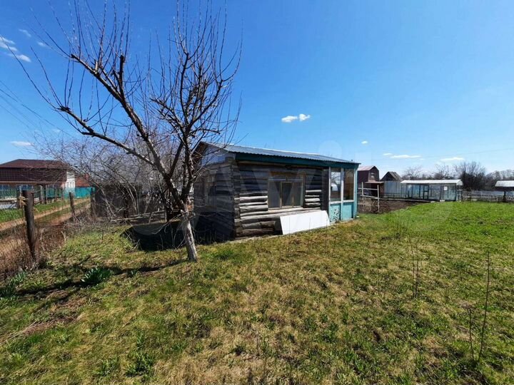 Дача 20 м² на участке 5 сот.