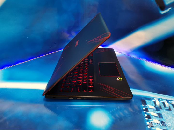 Игровой ноутбук Asus на i5 / GTX 1050 / SSD+HDD