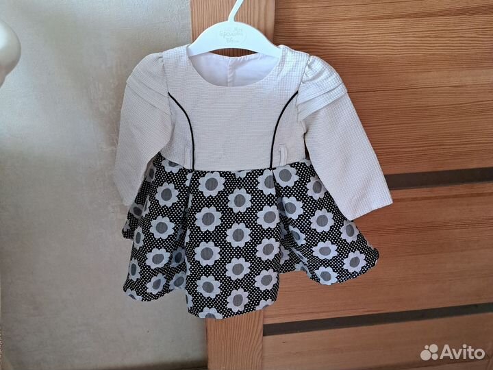 Платье для девочки новое