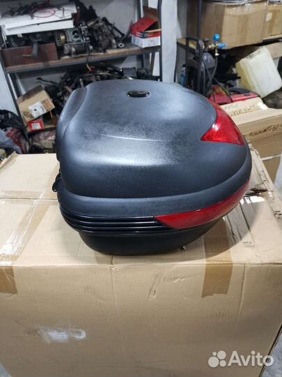 Кофр быстросъёмный для мотоцикла, мопеда, скутера