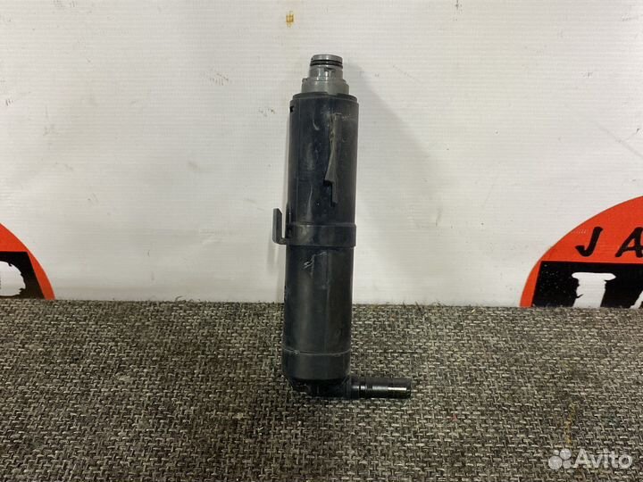 Форсунка омывателя фары левая BMW X1 E84