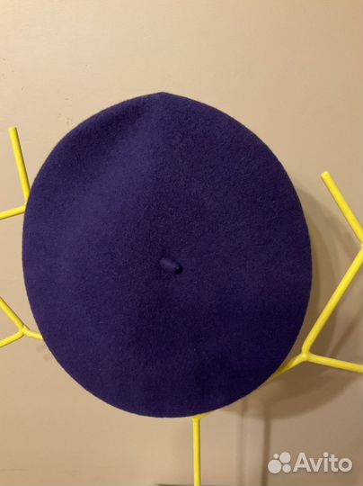 Берет и шапочки Escada и другие