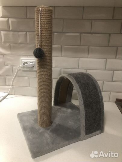 Домик для кошки и когтеточка