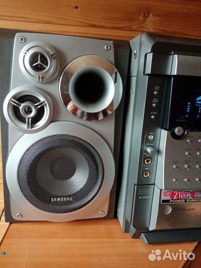 Музыкальный центр Samsung max-s720