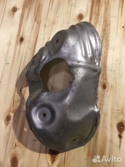 Тепловой экран Lexus Rx450H