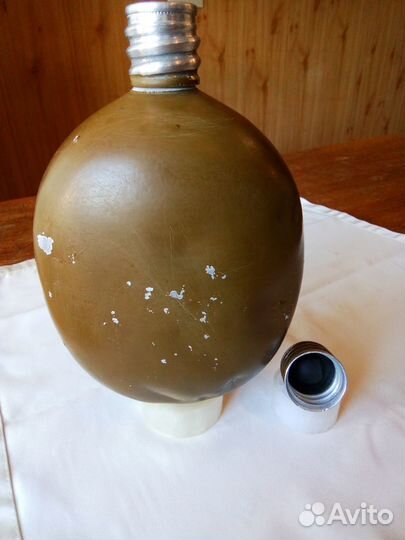 Фляжка армейская СССР Красный Выборжец 1977 год