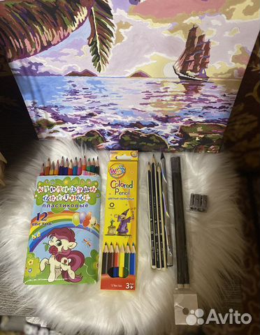 Набор цветных карандашей