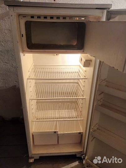 Холодильник Полюс