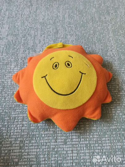 Мягкие игрушки и 2 книжки в одни руки