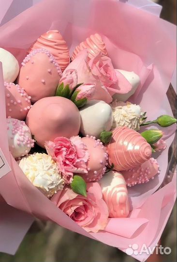 Клубника в шоколаде букеты и наборы