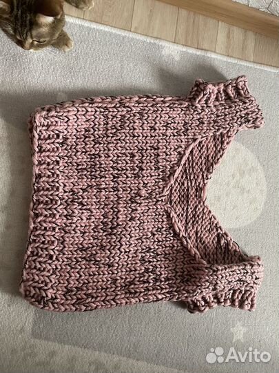 Жилет вязаный