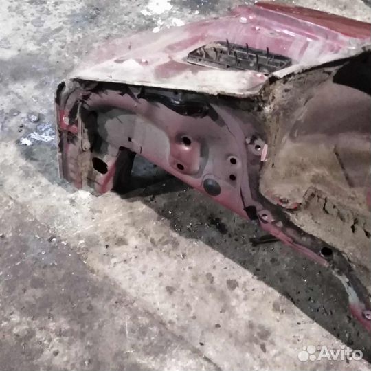 Крыло заднее правое Renault Megane 2 универсал