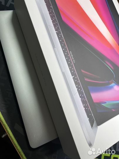 Apple macbook pro 13 M1