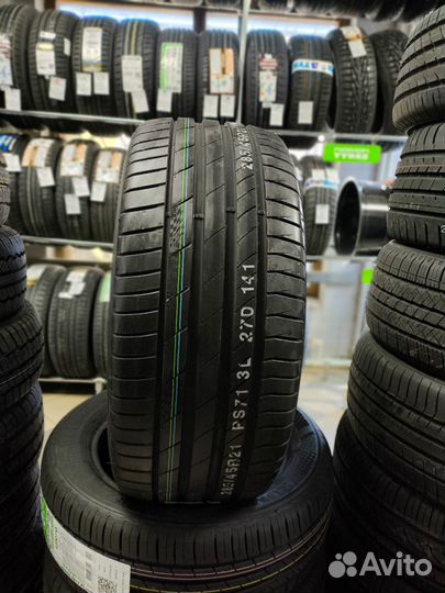 Kumho Ecsta PS71 285/45 R21 113Y