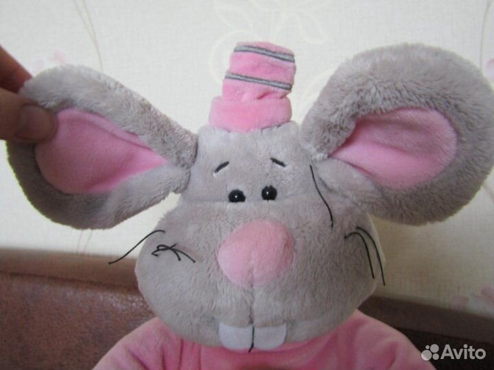 Мышонок с сыром