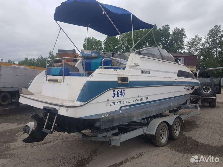 Катер bayliner