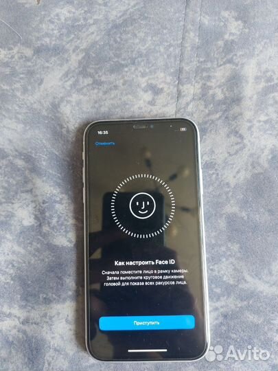 iPhone Xr, 64 ГБ