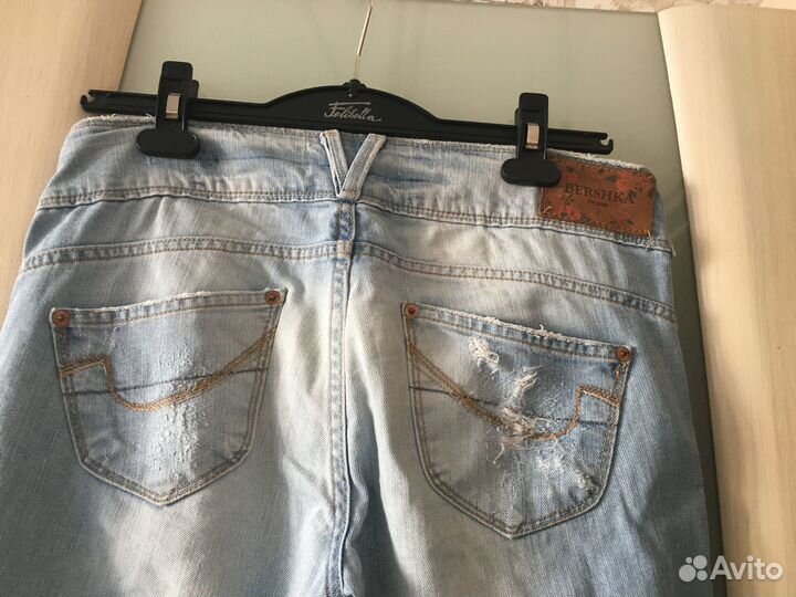 Джинсы женские