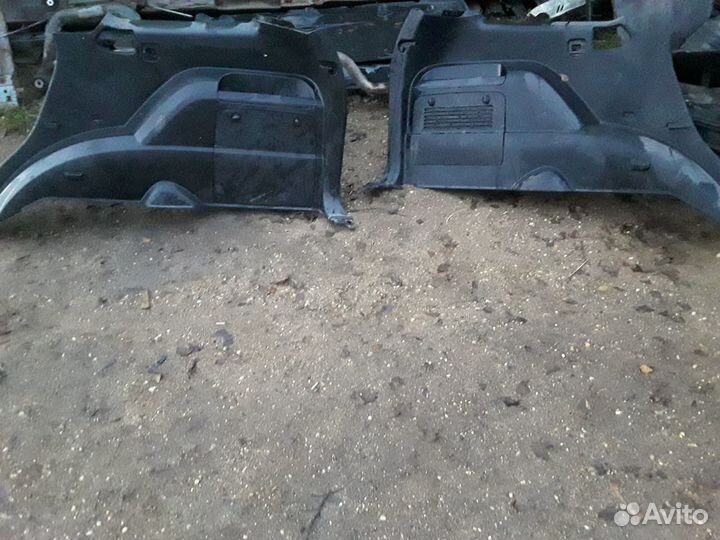 Ssangyong кайрон обшивка багажника