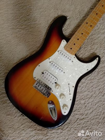 Squier by Fender Stratocaster