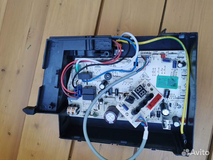 Внешняя компьютерная плата для кондиционера шкафа