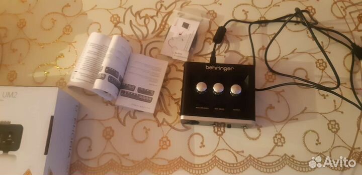 Звуковая карта behringer