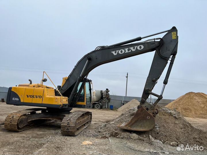 Услуги экскаватора