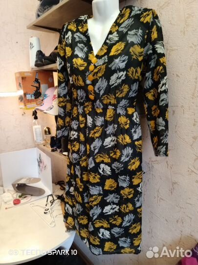 Платье женское размер 44