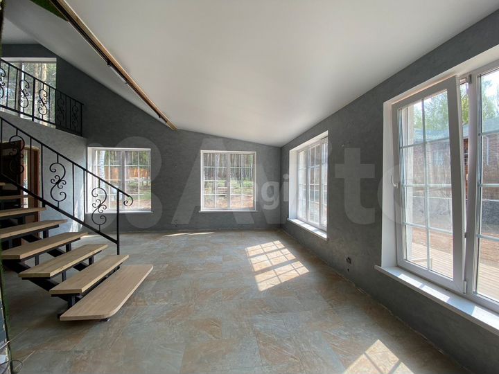 Коттедж 234,7 м² на участке 17 сот.