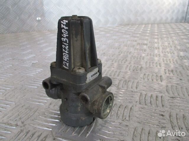 Клапан ограничения давления Mercedes-Benz A0054290