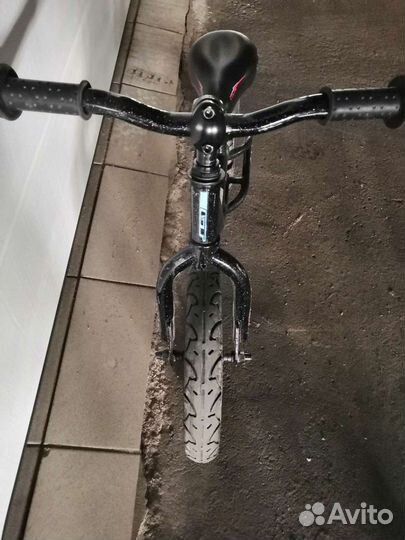 Беговел GT mach ONE push 12