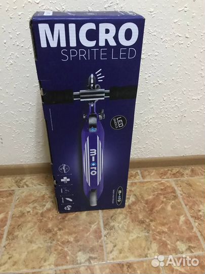 Самокат Micro Sprite LED синий