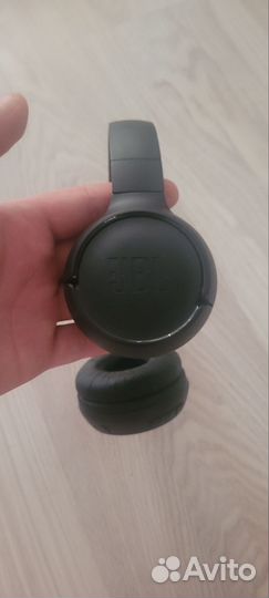 Беспроводные наушники jbl 590bt