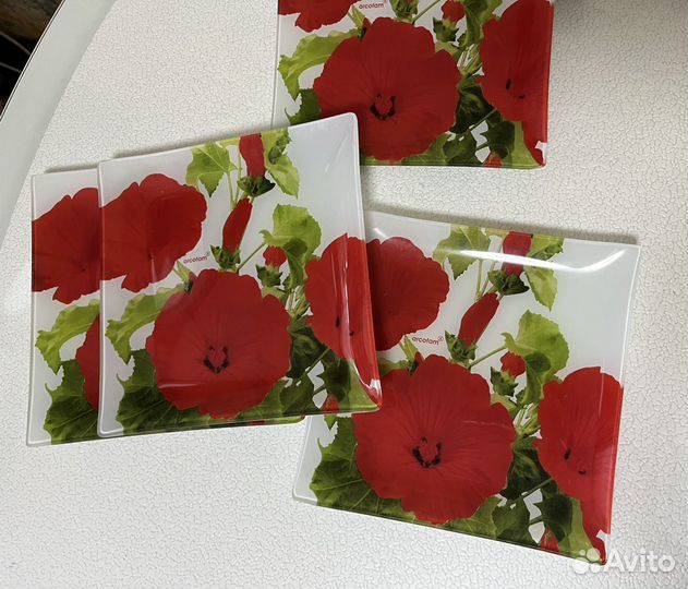 Набор тарелок