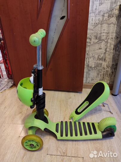 Самокат детский трехколесный с сиденьем