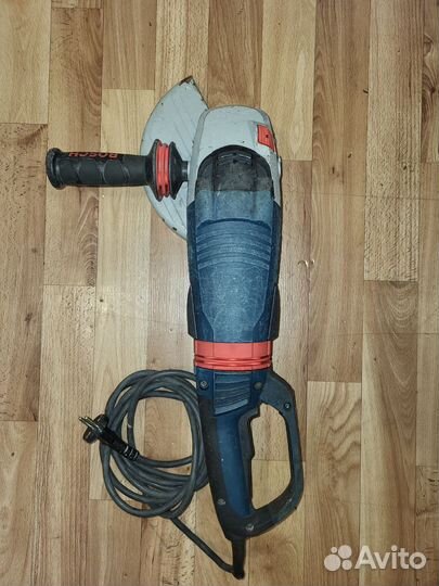 Балгарка Bosch GWS 26-230LVI