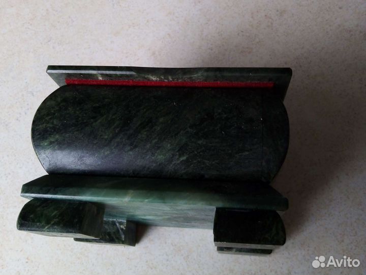 Шкатулка малохитовая