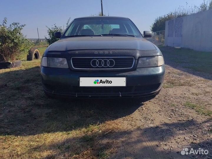Audi A4 1.6 МТ, 1995, 326 000 км