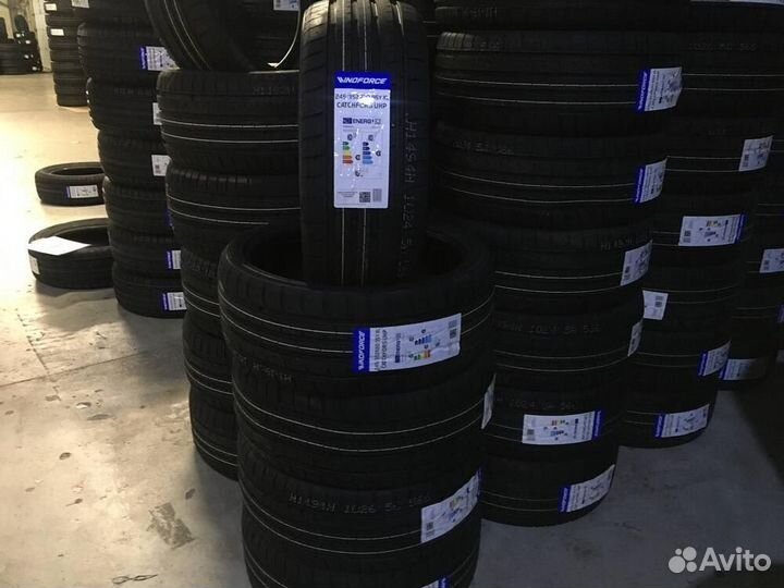 Windforce Catchfors UHP 245/35 R20 95Y