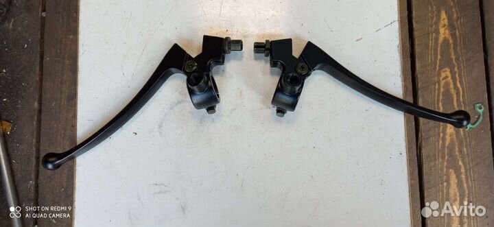 Рычаги сцепления и тормоза