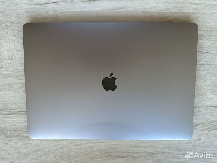 Apple macbook pro 16 2019 i9