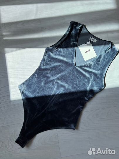 Бархатный боди Lime с биркой