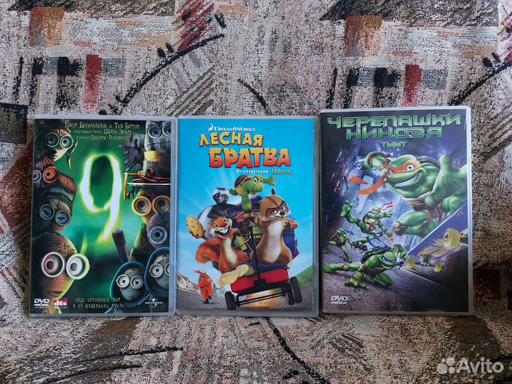 DVD с мультфильмами